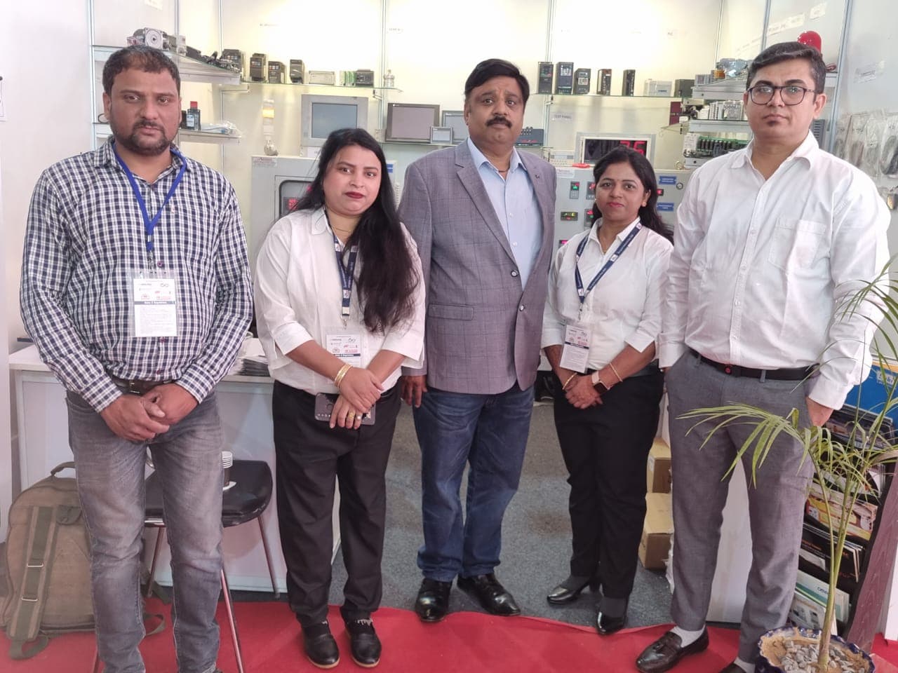 Advance Control team photo 3